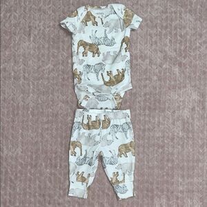 Carter’s Animal Print Bodysuit & Pants Set